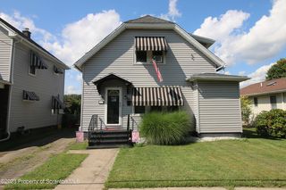 2227 Shawnee Ave, Scranton, PA 18509