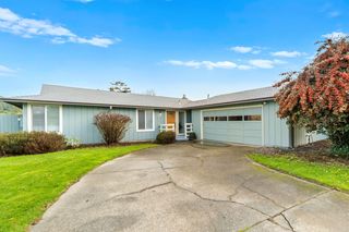 3212 Zelia Ct, Arcata, CA 95521