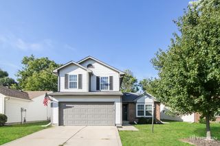2343 Rolling Oak Dr, Indianapolis, IN 46214