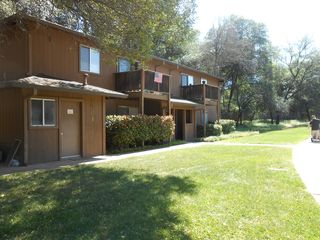 1801 Conifer Way #4, Redding, CA 96002