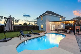 321 Jase Ct, Panama City Beach, FL 32408