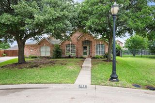 106 Rolling Rock Dr, Trophy Club, TX 76262