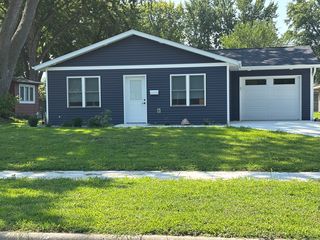 610 E  4th St, Albert Lea, MN 56007