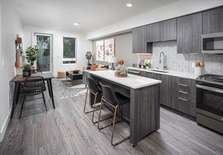 1821 S  Milpitas Blvd #204, Milpitas, CA 95035