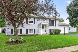 106 E  Dresser Rd, Dekalb, IL 60115