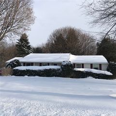 1892 Fairport Nine Mile Point Rd, Penfield, NY 14526