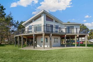5313 Sunrise Shr, Chincoteague Island, VA 23336