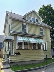 36 Engel Pl, Rochester, NY 14620