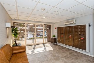 195 Mount Lebanon Blvd #202, Pittsburgh, PA 15228