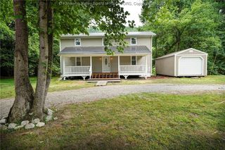 172 Skidmore Ln, Poca, WV 25159