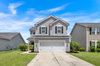 86 Crystal Lake Dr, Savannah, GA 31407