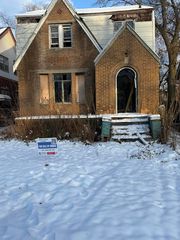 16560 Ward St, Detroit, MI 48235
