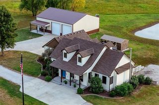 23510 S  Airport Rd, Harrisonville, MO 64701