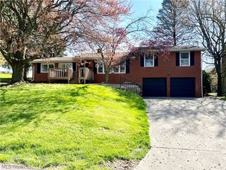 174 Mount Marie Ave NW, Canton, OH 44708