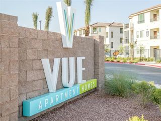 avanti apartments las vegas