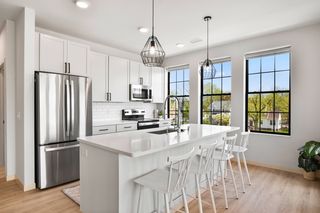 1868 E  Washington Ave #627, Madison, WI 53704
