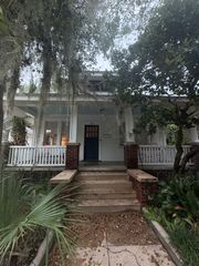 530 E  38th St, Savannah, GA 31401