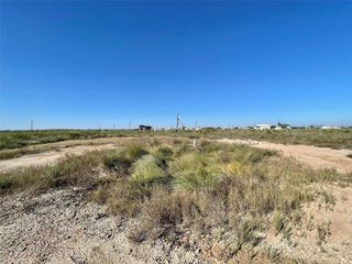 270 Titanic St, Bay City, TX 77414