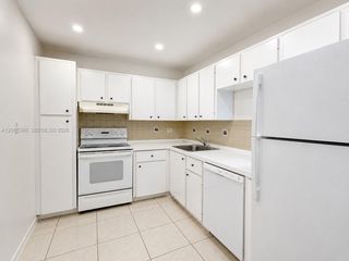 4384 NW 9th Ave #18-2A, Deerfield Beach, FL 33064