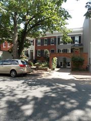 3414 Prospect St NW, Washington, DC 20007