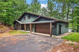 4420 Maple Dr, Eagle River, WI 54521