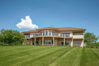 7523 Summit Rdg, Middleton, WI 53562