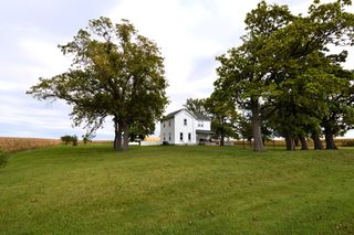 24666 N  2900 East Rd, Emington, IL 60934