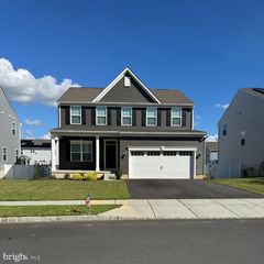 110 Norwich St, Swedesboro, NJ 08085
