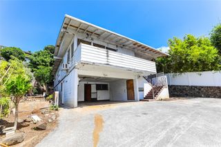 1929 Nehoa Pl #C, Honolulu, HI 96822