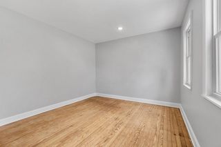 93 Hobart Ave, Bayonne, NJ 07002