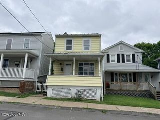 1010 Ash St, Danville, PA 17821