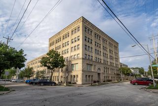 904 East Pearson STREET #105, Milwaukee, WI 53202