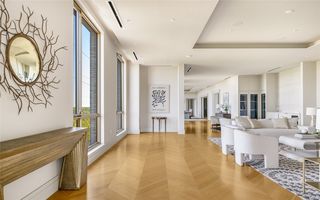 4205 Buena Vista St #501, Dallas, TX 75205