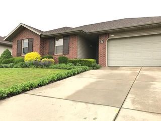 1140 N  Nolting Ave, Springfield, MO 65803