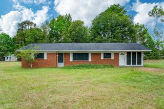 29 Beech Ln, Petal, MS 39465