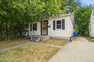 7511 Meadow Ave, Warren, MI 48091