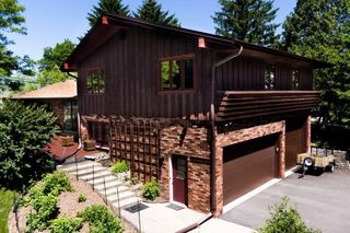 17765 Alta Louise Pkwy, Brookfield, WI 53045