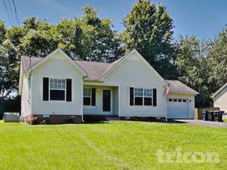 504 Winning Dr, Columbia, TN 38401