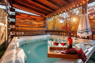 Address Not Disclosed, Sevierville, TN 37876