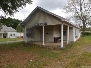 N, Morrilton, AR 72110