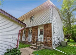 1530 E  16th St, Des Moines, IA 50316