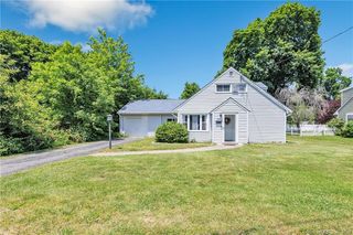 191 Seaver Circle, Bridgeport, CT 06606
