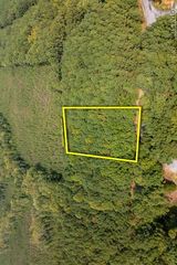 11 Waterside Dr, Henrico, NC 27842