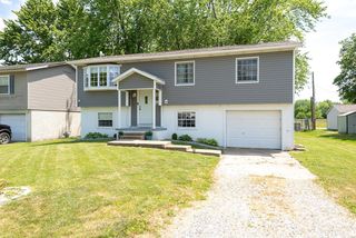 308 W  7th South St, Mount Olive, IL 62069