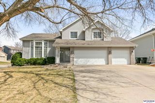 1405 S  172nd St, Omaha, NE 68130