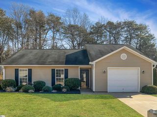 529 Cardinal Woods Way, Easley, SC 29642