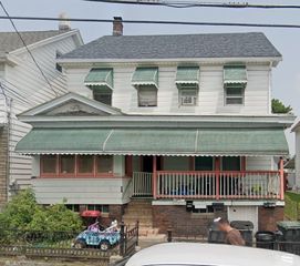 585 Arthur St #1, Hazleton, PA 18201