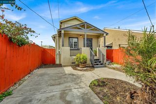 1081 82nd Ave, Oakland, CA 94621