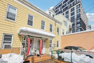 87 Union St, Newark, NJ 07105