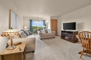 102 Prairie Heights Dr #212, Verona, WI 53593